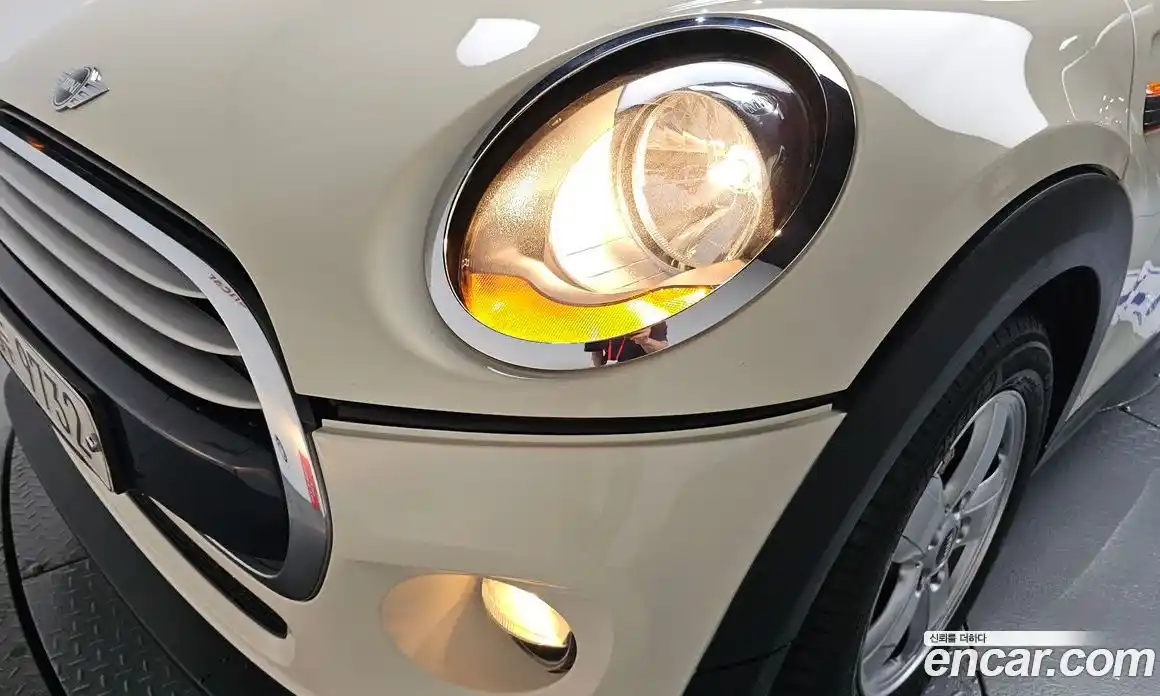 Mini Cooper 2014 1.5 гидро в Москве № 1916244, фото 7