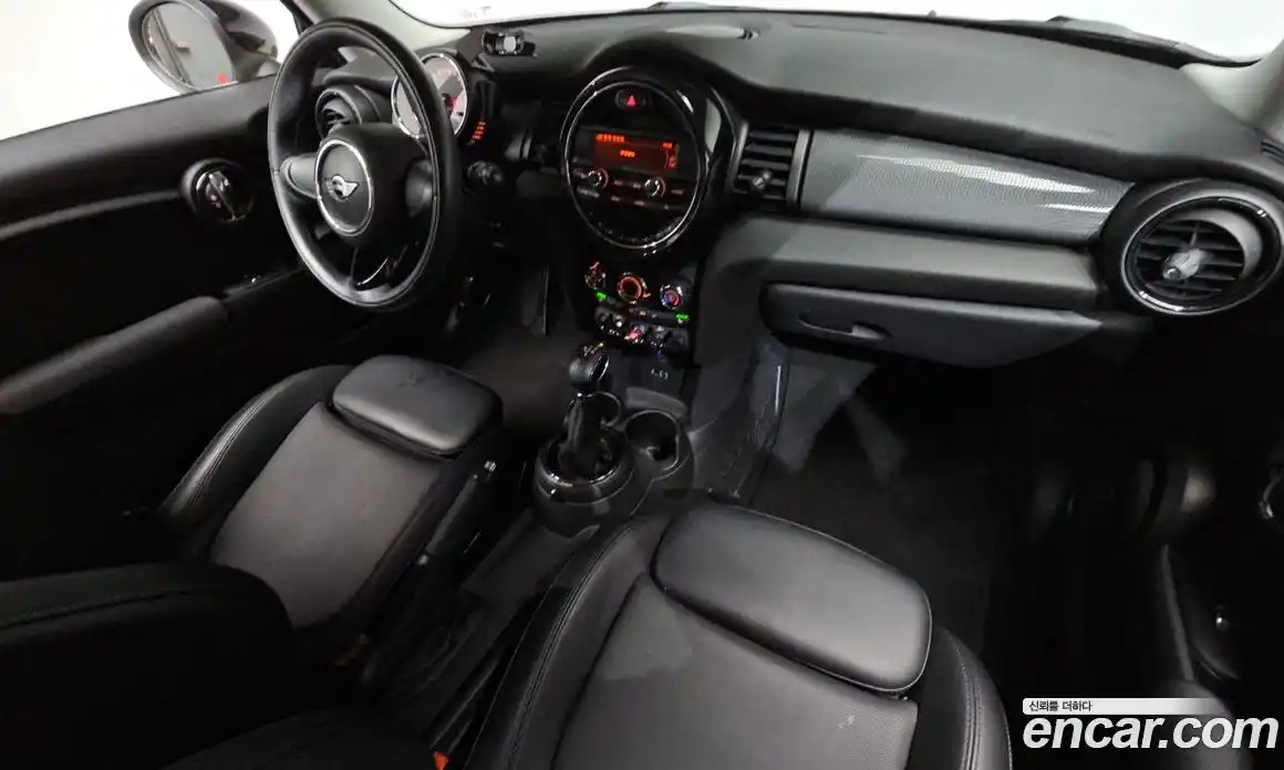 Mini Cooper 2014 1.5 гидро в Москве № 1916244, фото 9