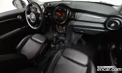 Mini Cooper 2014 1.5 гидро в Москве № 1916244, миниатюра 9