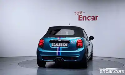 Mini Cooper Convertible 2018 2.0 гидро в Москве № 1916258, миниатюра 4