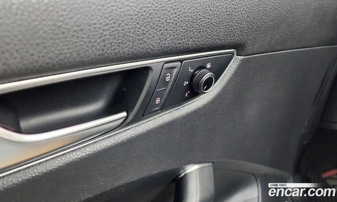 Volkswagen Passat 2018 2.0 гидро в Москве № 1917629, фото 31