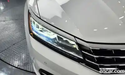Volkswagen Passat 2018 2.0 гидро в Москве № 1917629, миниатюра 8