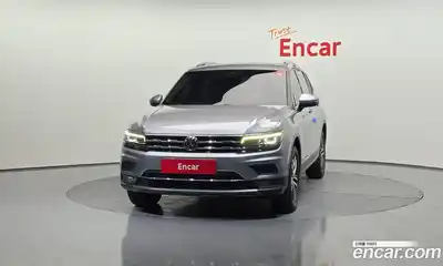 Volkswagen Tiguan 2020 2.0 гидро в Москве № 1917654, миниатюра 3