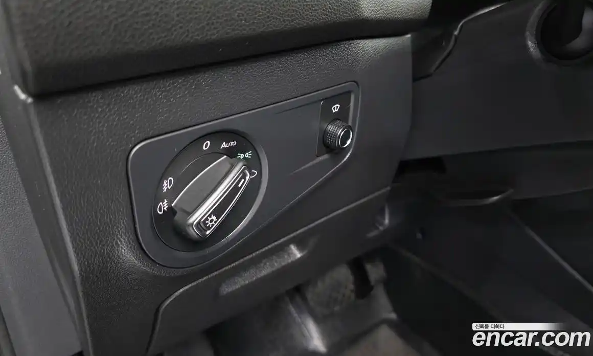Volkswagen Tiguan 2020 2.0 гидро в Москве № 1917654, фото 37
