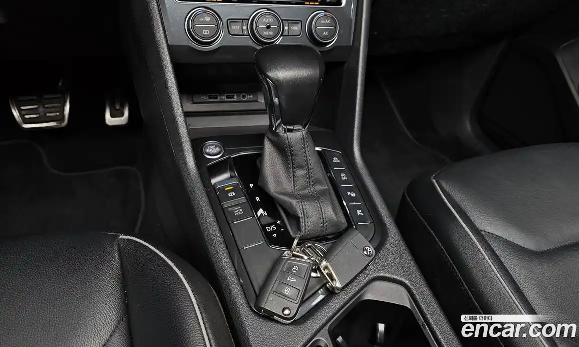 Volkswagen Tiguan 2018 2.0 гидро в Москве № 1917659, фото 12