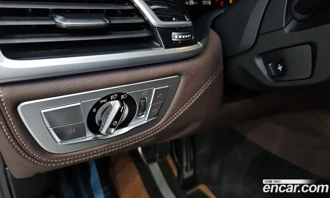 BMW 7-Series 2019 3.0 гидро в Москве № 1918501, фото 29