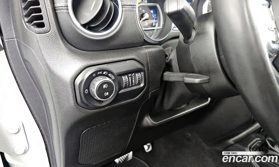 Jeep Wrangler 2021 2.0 гидро в Москве № 1919004, фото 25
