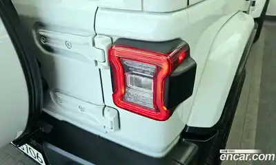 Jeep Wrangler 2021 2.0 гидро в Москве № 1919004, миниатюра 9