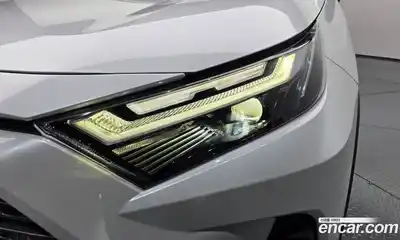 Toyota RAV4 2024 2.5 гидро в Москве № 1919505, миниатюра 7