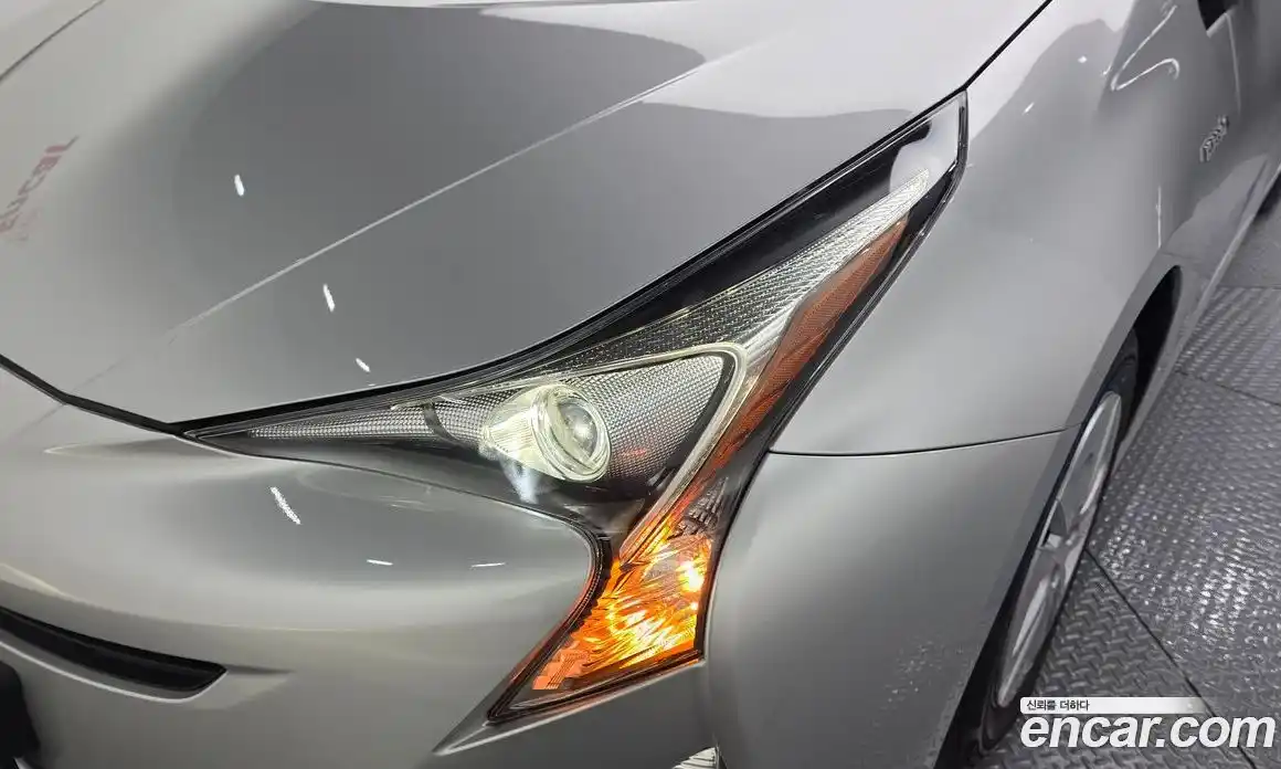 Toyota Prius 2018 1.8 гидро в Москве № 1919540, фото 8