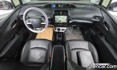 Toyota Prius 2018 1.8 гидро в Москве № 1919540, миниатюра 10