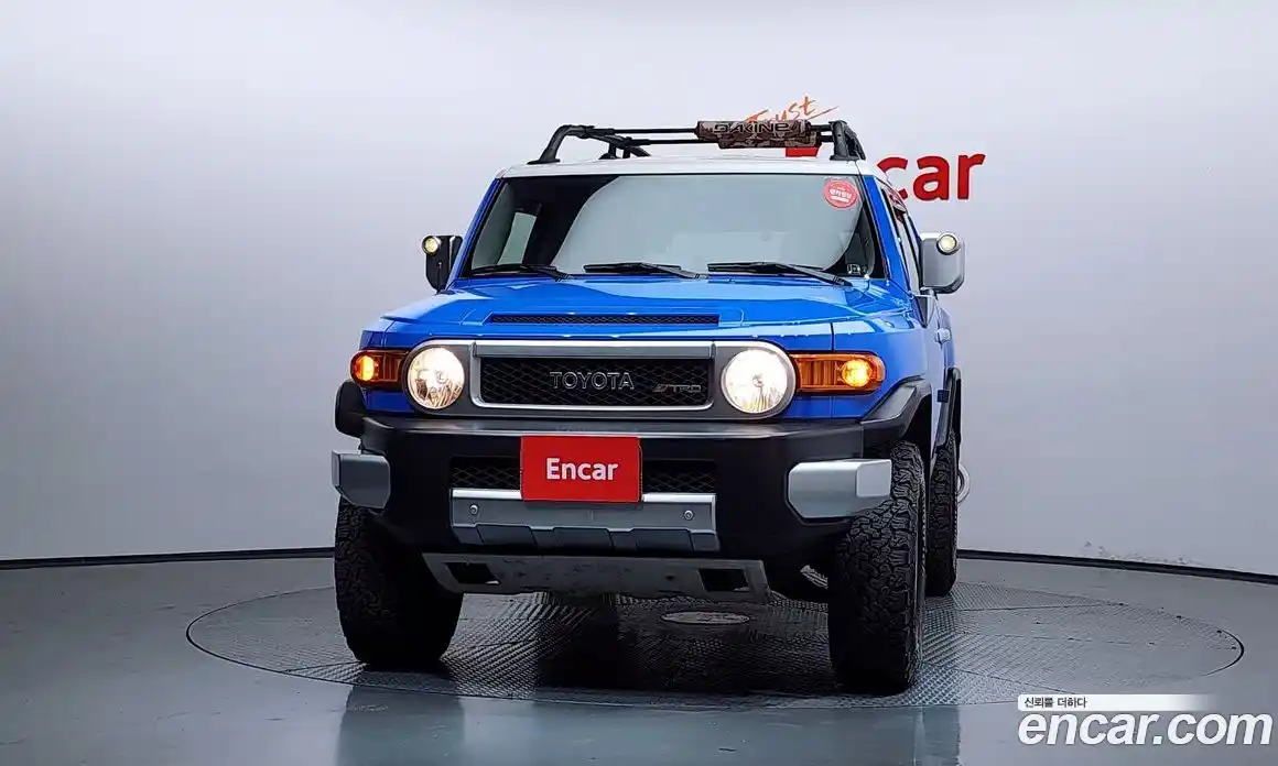 Toyota FJ Cruiser 2006 4.0 гидро в Москве № 1919641, фото 3
