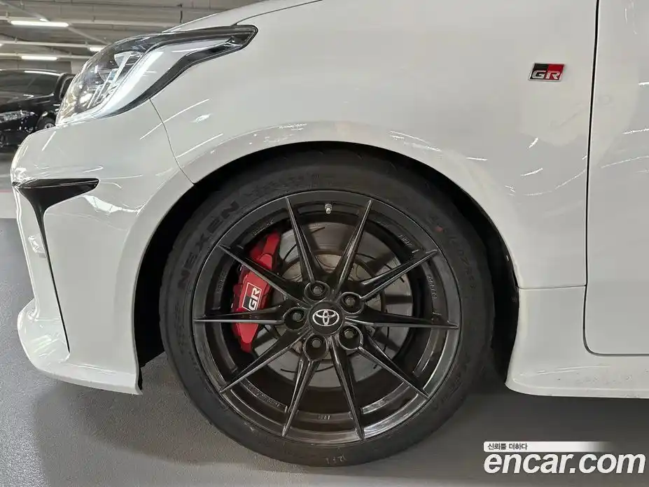 Toyota Yaris(Vitz) 2022 1.6 механика в Москве № 1919669, фото 17