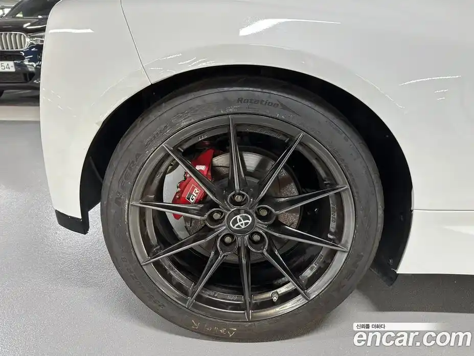 Toyota Yaris(Vitz) 2022 1.6 механика в Москве № 1919669, фото 18