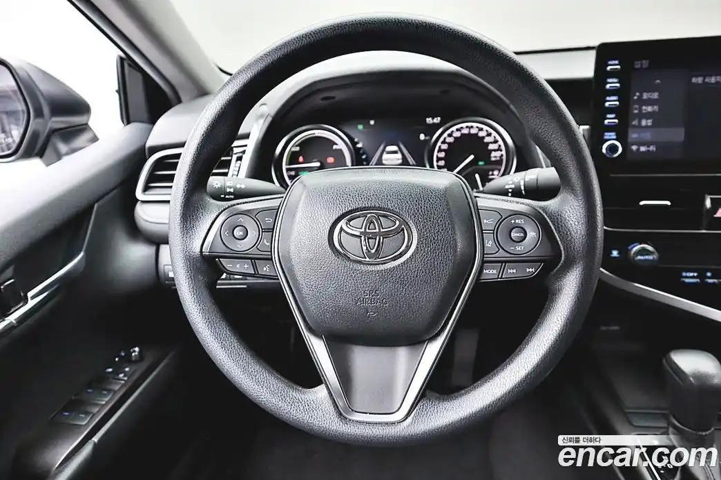 Toyota Camry 2022 2.5 гидро в Москве № 1919718, фото 9