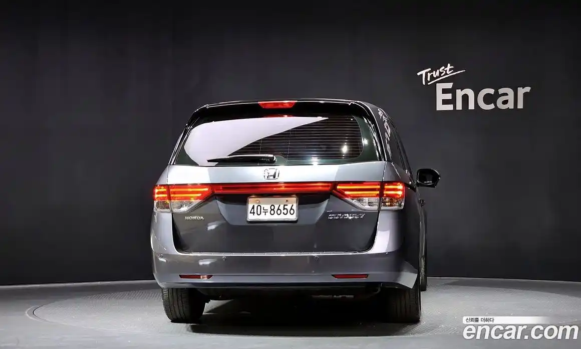 Honda Odyssey 2014 3.5 гидро в Москве № 1919834, фото 4