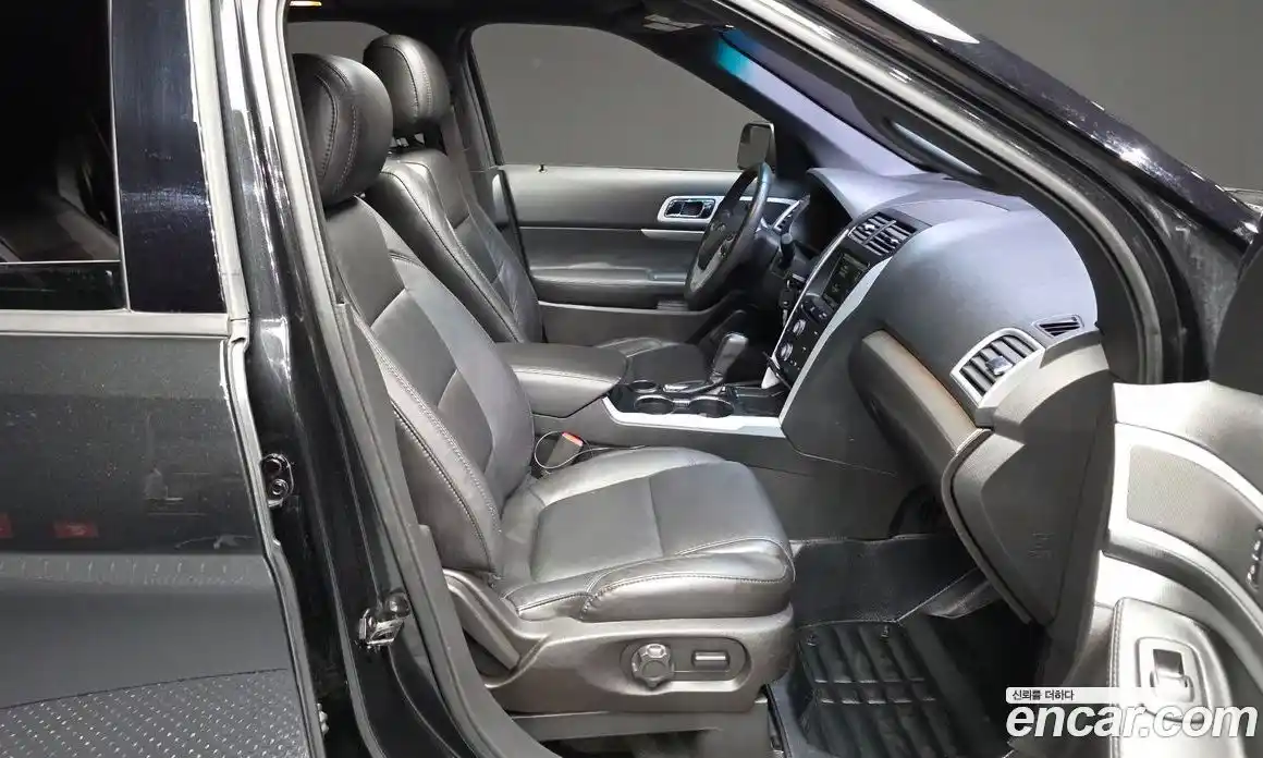 Ford Explorer 2014 2.0 гидро в Москве № 1920543, фото 11