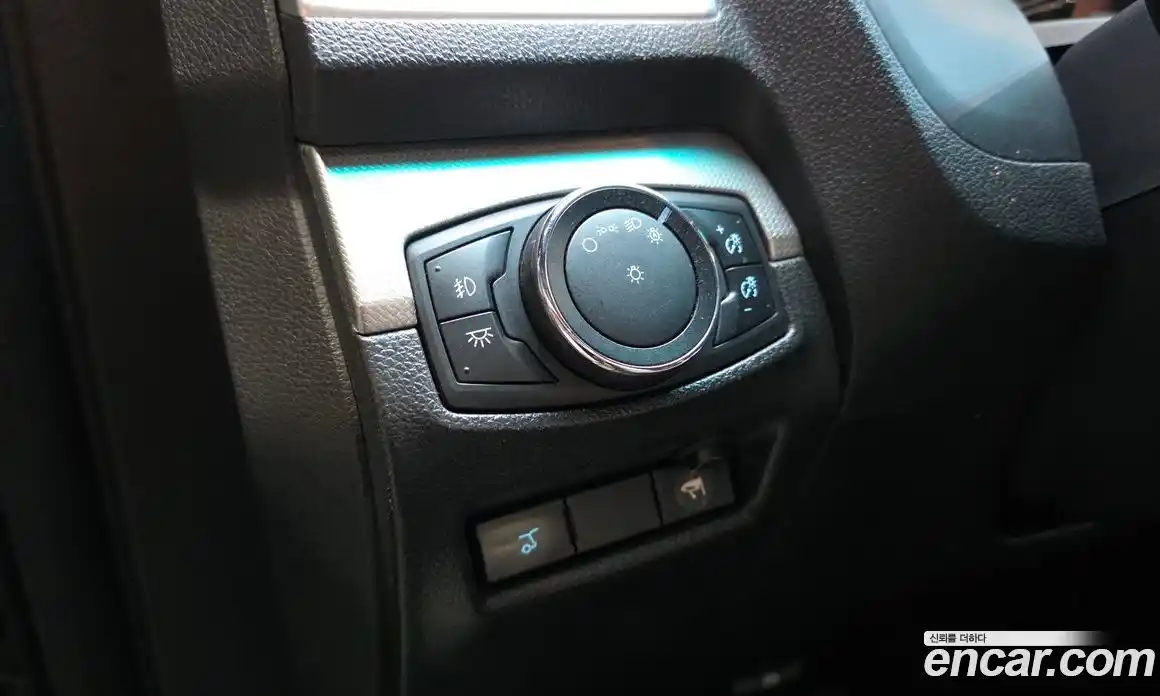 Ford Explorer 2014 2.0 гидро в Москве № 1920543, фото 18