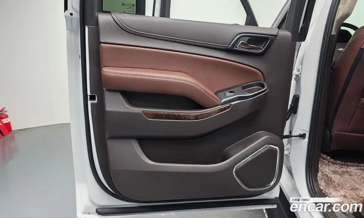 Chevrolet Surburban 2017 5.3 гидро в Москве № 1922526, фото 16