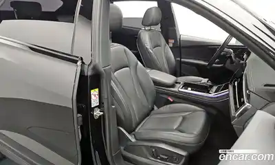 Audi Q8 2023 3.0 гидро в Москве № 196277, миниатюра 12