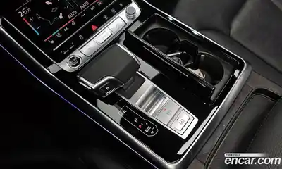 Audi Q8 2023 3.0 гидро в Москве № 196277, миниатюра 9