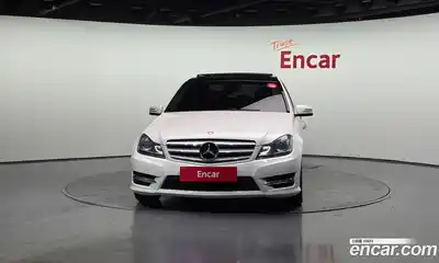 Mercedes-Benz C-Class 2011 1.8 гидро в Москве № 212199, миниатюра 3