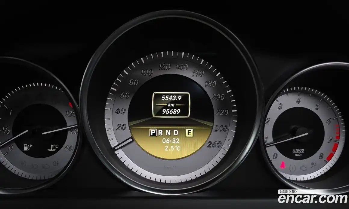 Mercedes-Benz C-Class 2011 1.8 гидро в Москве № 212199, фото 8