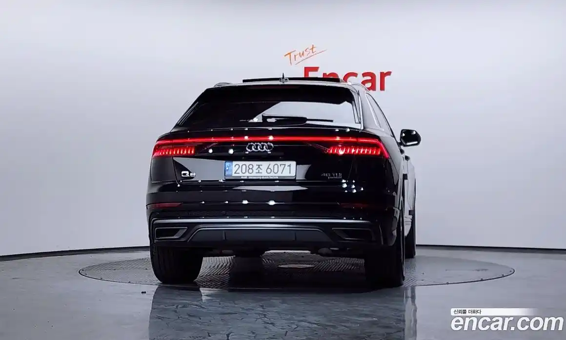 Audi Q8 2021 3.0 гидро в Москве № 230198, фото 3