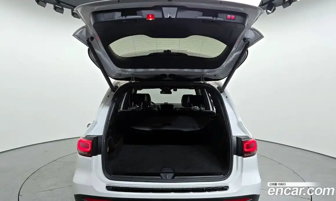 Mercedes-Benz GLB-Class 2020 2.0 гидро в Москве № 311557, фото 20