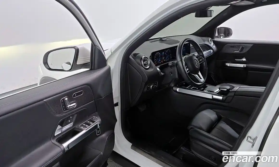 Mercedes-Benz GLB-Class 2020 2.0 гидро в Москве № 311557, фото 10