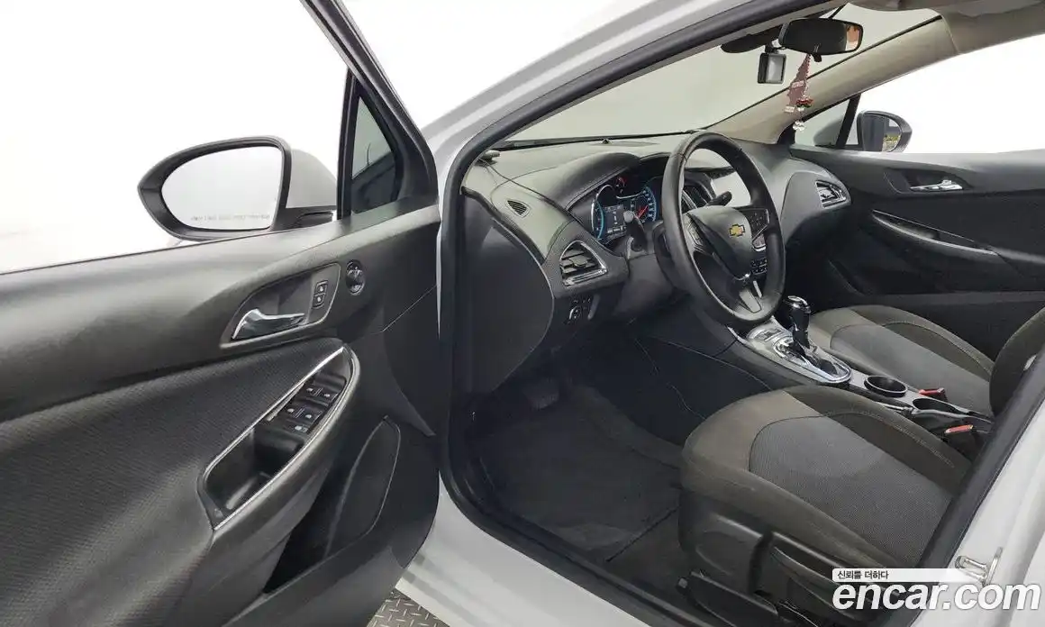 Chevrolet Cruze 2017 1.4 гидро в Москве № 37860, фото 10