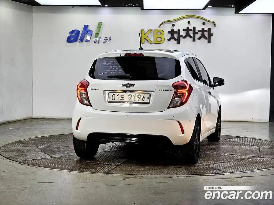 Chevrolet Spark 2019 1.0 гидро в Москве № 38219, фото 3