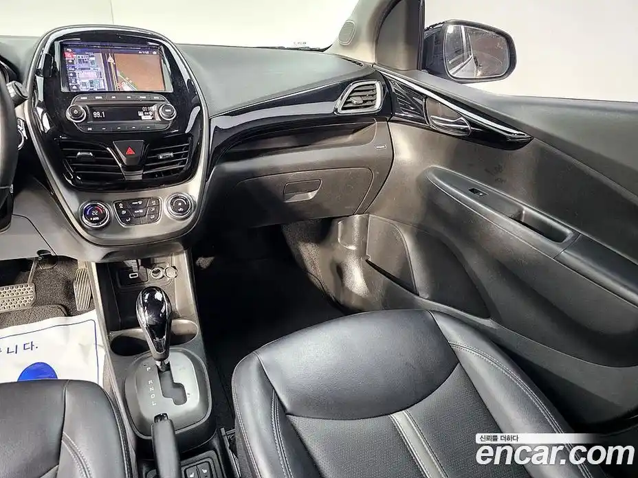 Chevrolet Spark 2019 1.0 гидро в Москве № 38219, фото 10