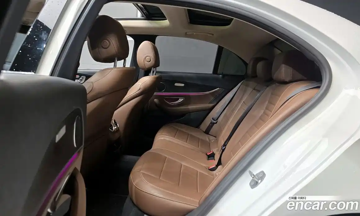 Mercedes-Benz E-Class 2016 2.0 гидро в Москве № 822974, фото 13
