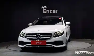 Mercedes-Benz E-Class 2016 2.0 гидро в Москве № 822974, миниатюра 3