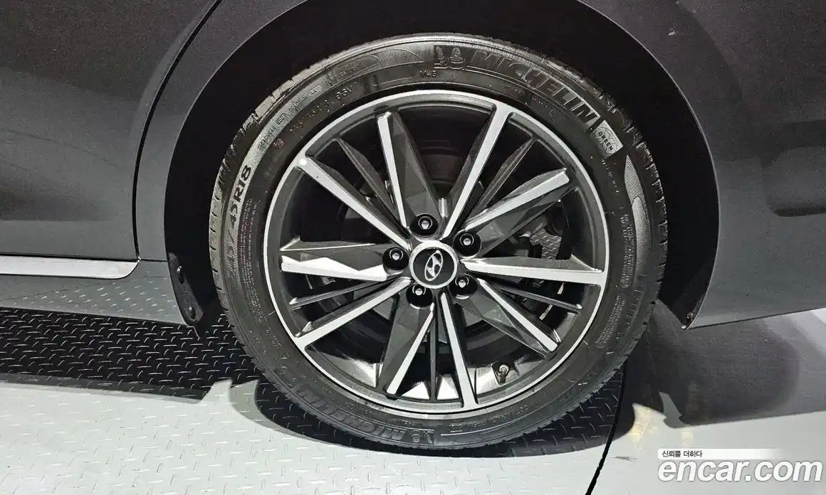 Hyundai Grandeur 2020 2.5 гидро в Москве № 1317677, фото 7