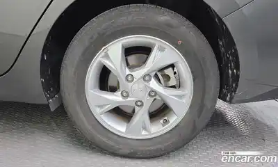 Hyundai Avante 2021 1.6 гидро в Москве № 1317715, миниатюра 7