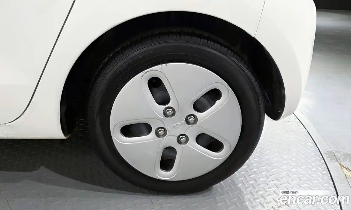 Kia Ray 2022 1.0 гидро в Москве № 1538142, фото 7