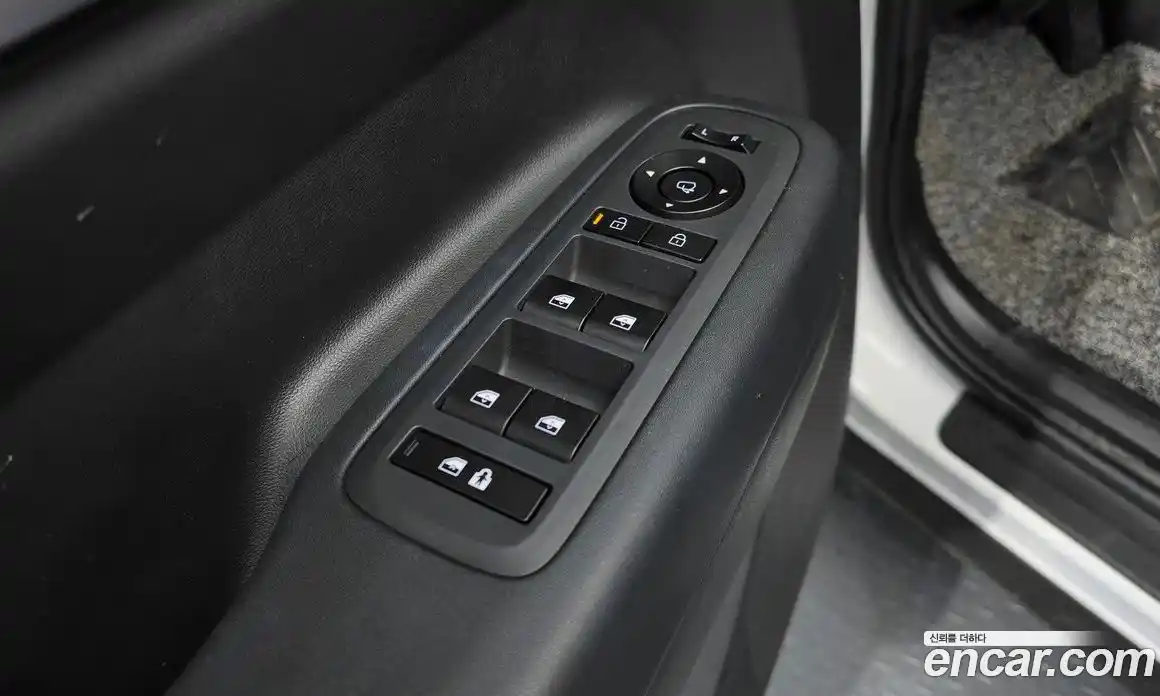 Hyundai Santa Fe 2023 2.5 гидро в Москве № 1610320, фото 29