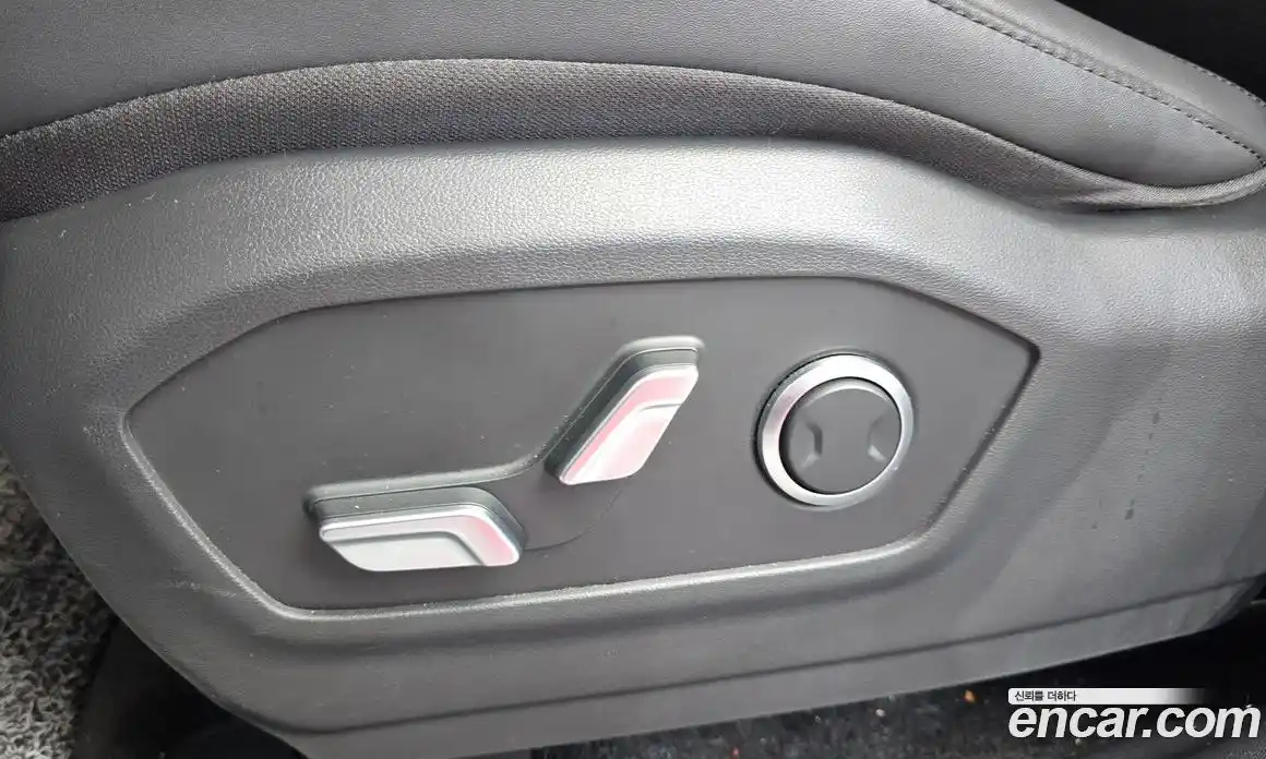 Hyundai Santa Fe 2023 2.5 гидро в Москве № 1610320, фото 31