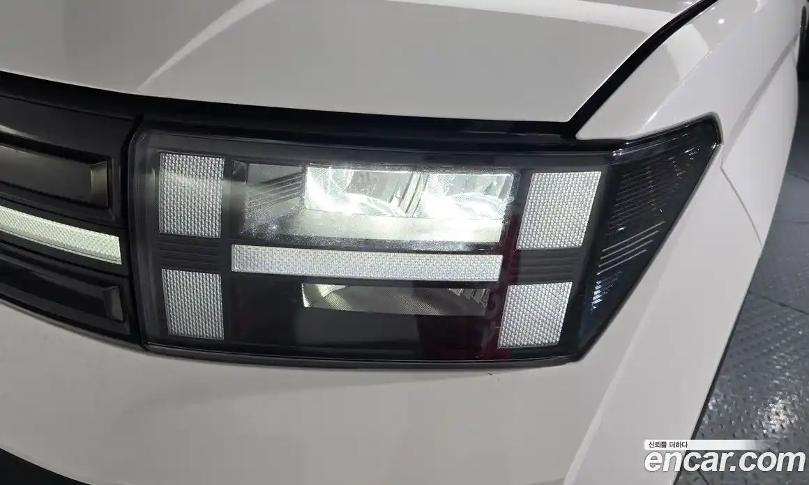 Hyundai Santa Fe 2023 2.5 гидро в Москве № 1610320, фото 8