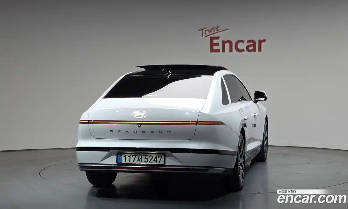 Hyundai Grandeur 2023 2.5 гидро в Москве № 1830856, фото 3