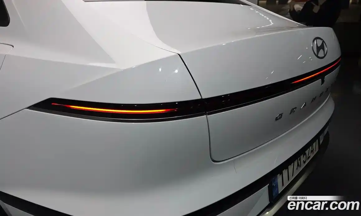 Hyundai Grandeur 2023 2.5 гидро в Москве № 1830856, фото 8