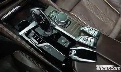 BMW 5-Series 2018 2.0 гидро в Москве № 1904387, миниатюра 12