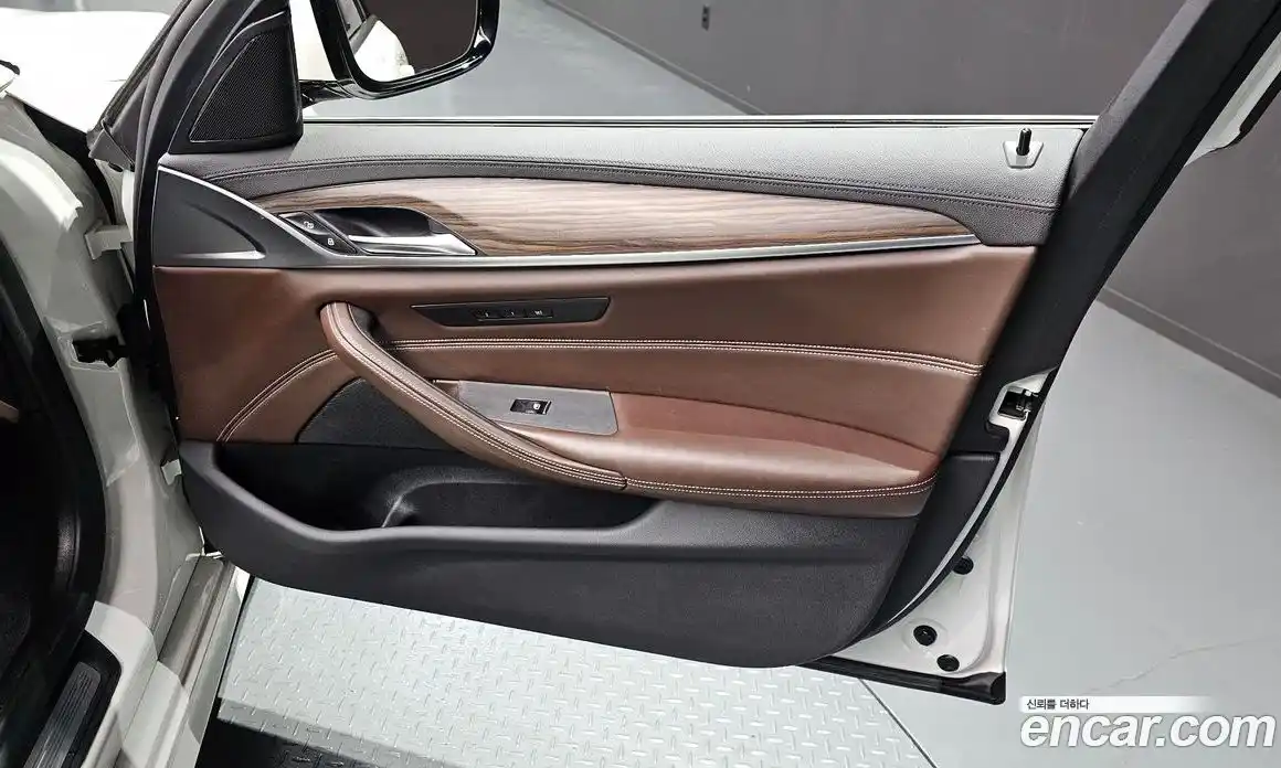 BMW 5-Series 2018 2.0 гидро в Москве № 1904387, фото 14