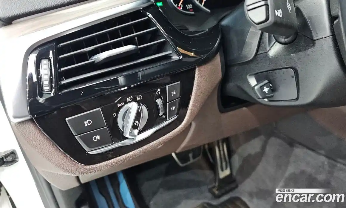 BMW 5-Series 2018 2.0 гидро в Москве № 1904387, фото 18