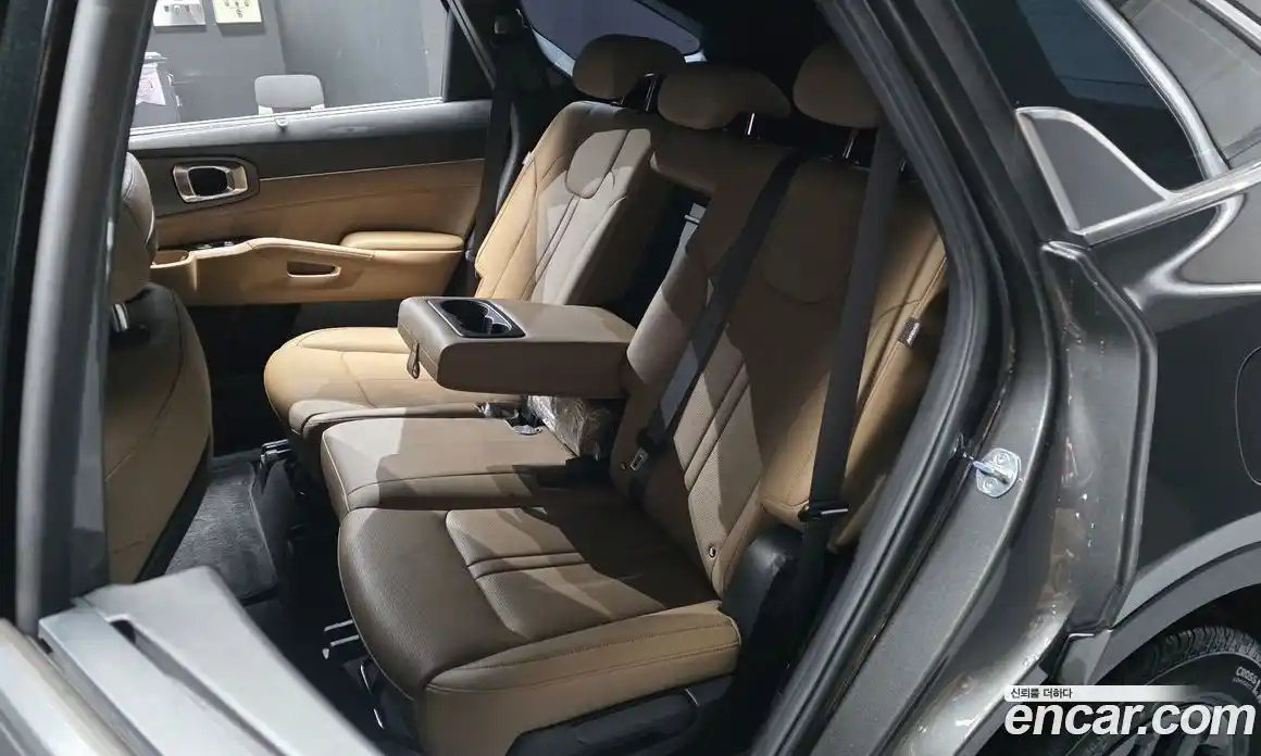 Kia Sorento 2024 1.6 гидро в Москве № 1904540, фото 16
