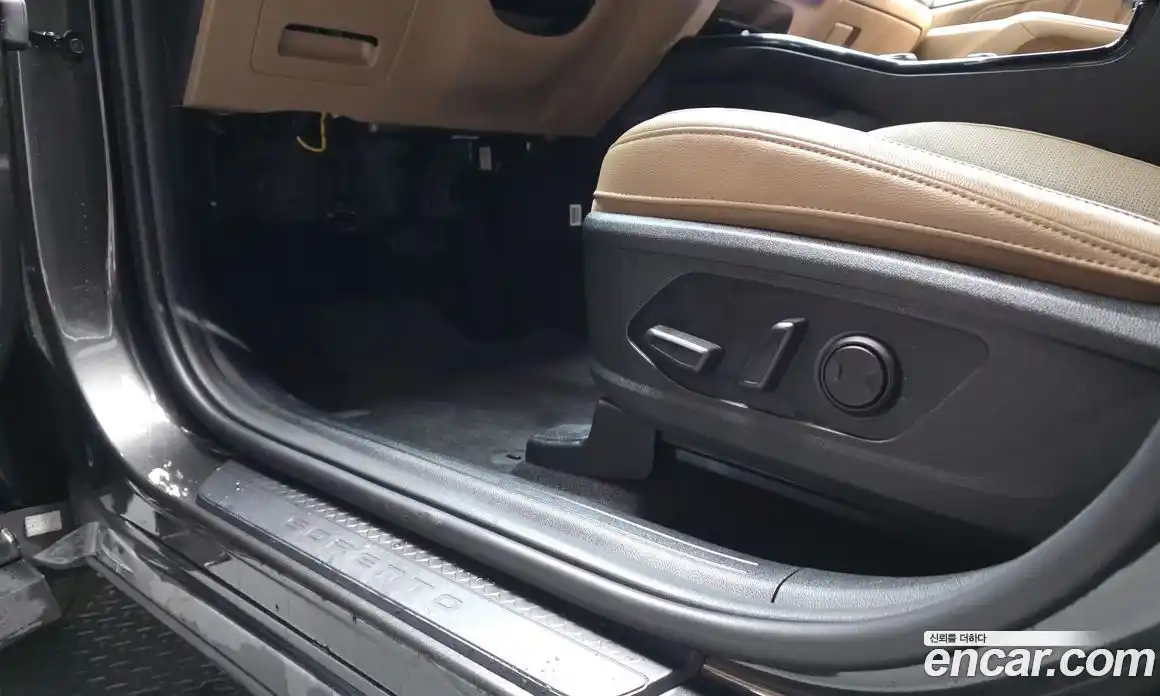 Kia Sorento 2024 1.6 гидро в Москве № 1904540, фото 32
