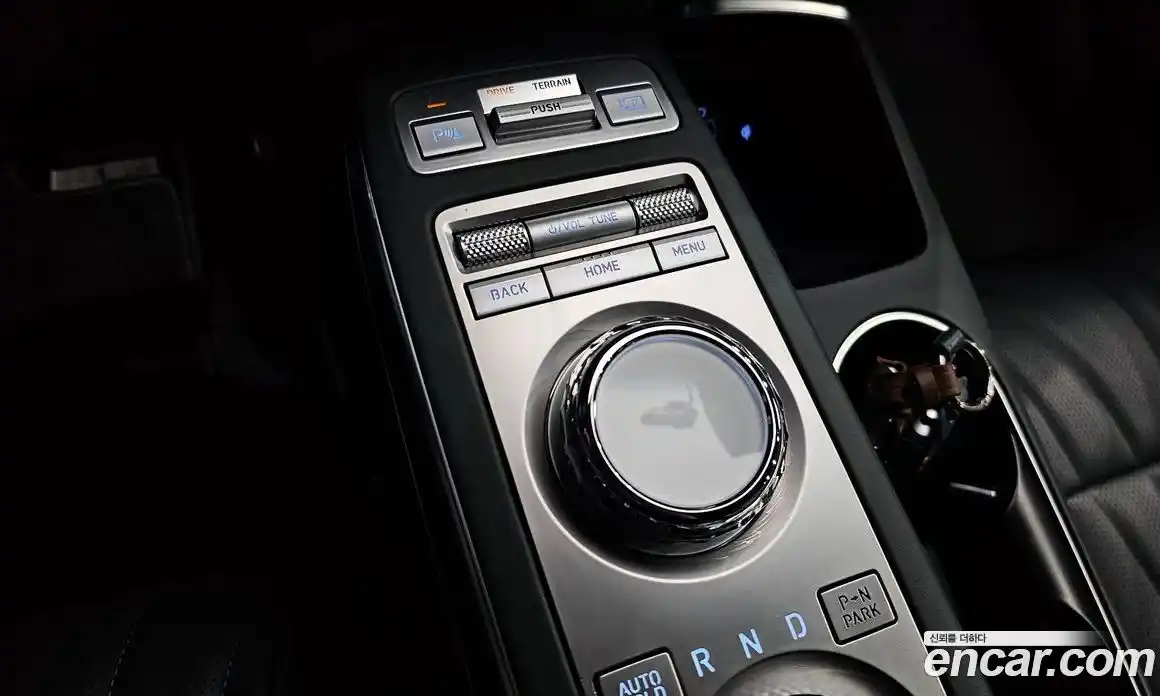 Genesis GV70 2022 2.5 гидро в Москве № 1905287, фото 29