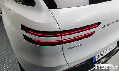 Genesis GV70 2022 2.5 гидро в Москве № 1905287, миниатюра 9